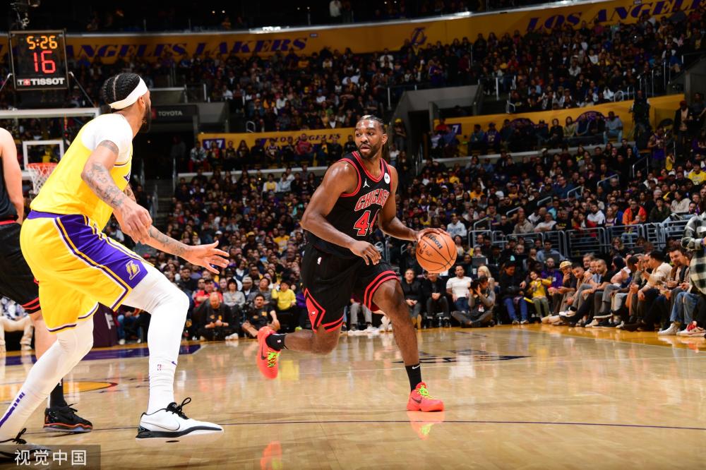 期盼似乎很 期盼似乎很