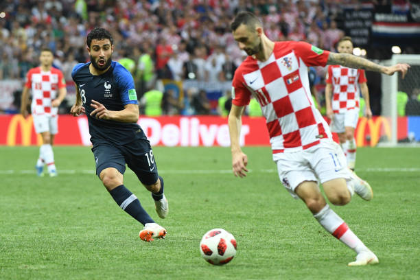 队在欧战中 队在欧战中